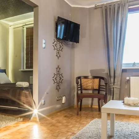 Apartament Dla 4 Osob Z Jedna Sypialnia I Miejscem Do Pracy Zdalnej W Sopocie By Renters *